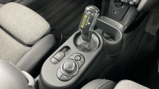 MINI Hatchback 135kW Cooper S Level 2 33kWh 3dr Auto Electric Hatchback